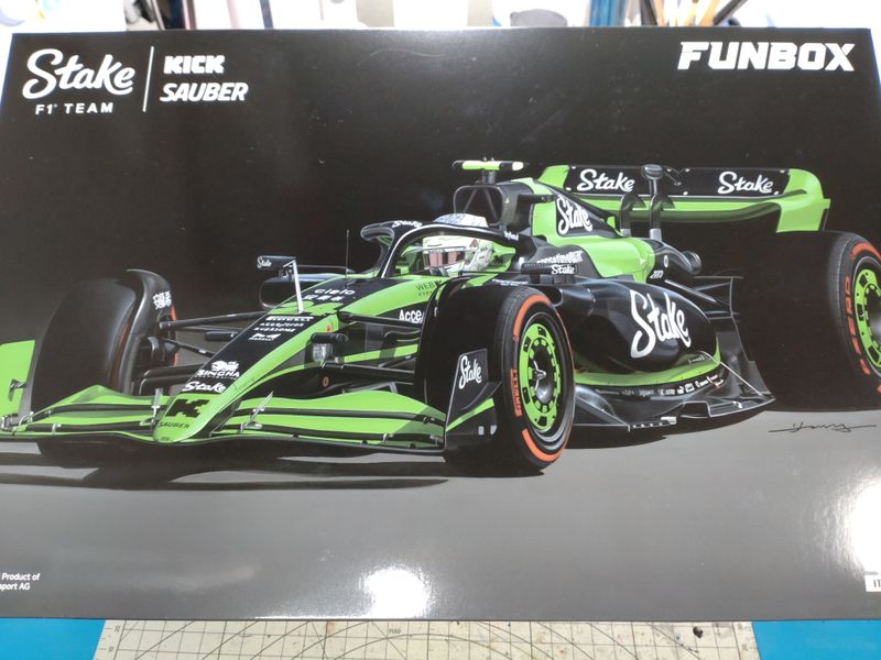 ARTHOBYCOMM（アソビーコム） | FUNBOX 1/20 Kick Sauber C44 キット