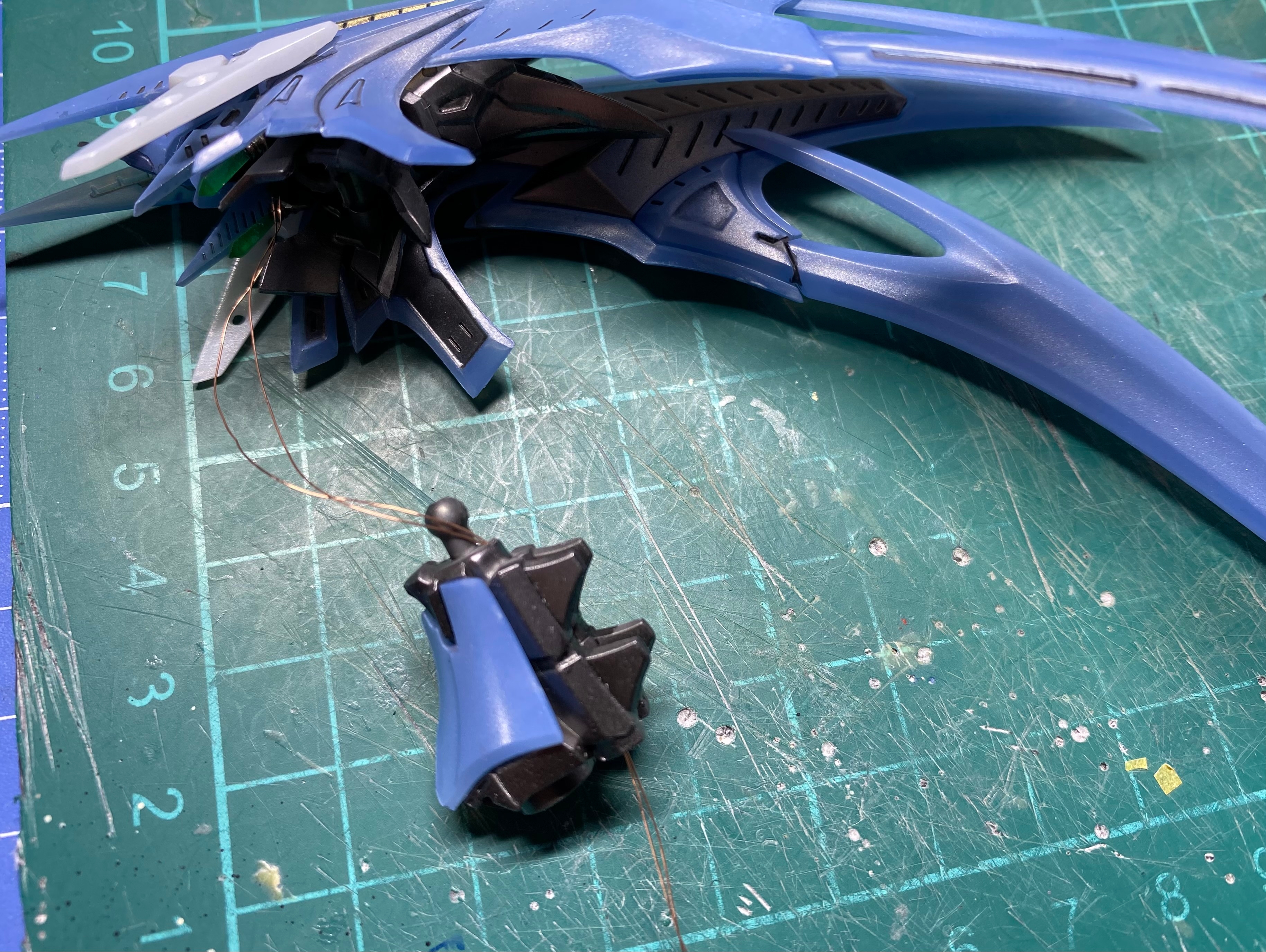 ARTHOBYCOMM（アソビーコム） | 製作日誌 ボークスVSMS 1/100 破裂の人形⑤