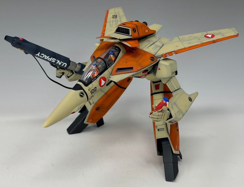 ARTHOBYCOMM（アソビーコム） | ハセガワ 1/72 VF-1J アーマードバルキリー